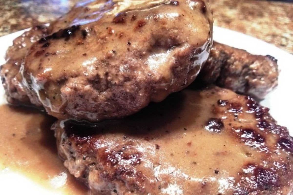 6 Oz Gravy Burger