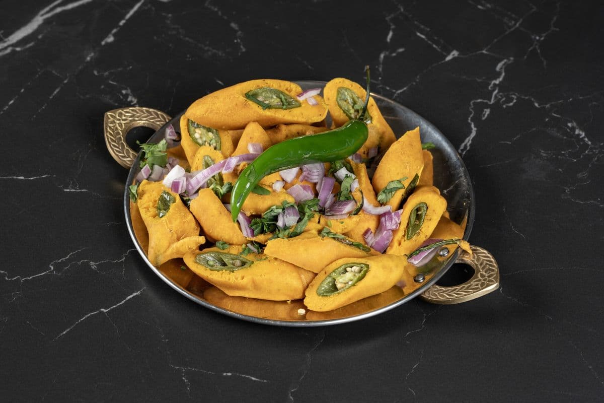 Cut Mirchi