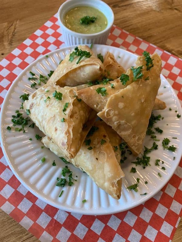 Samosa (1 pc)