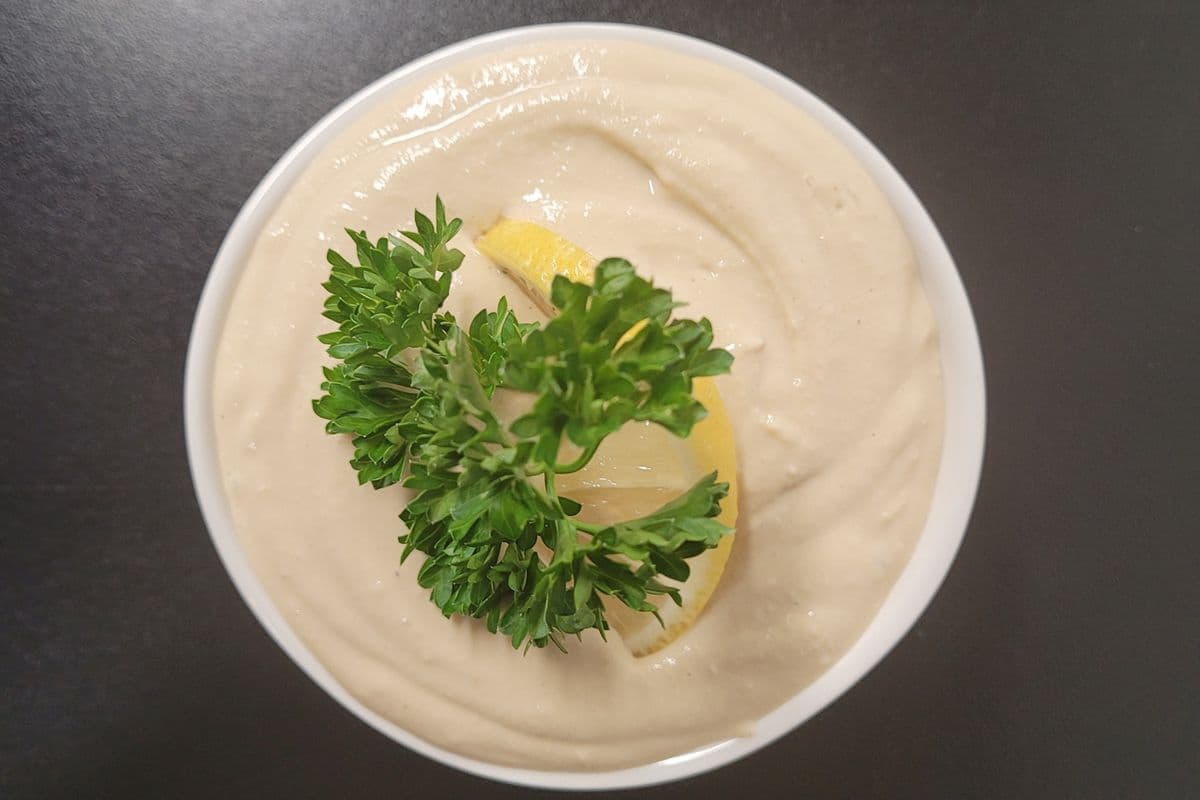 Medium Hummus
