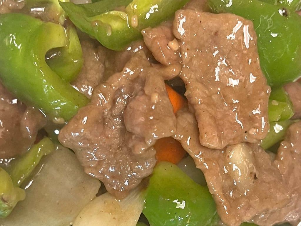 Tender Beef W/ Green Peppers - OO