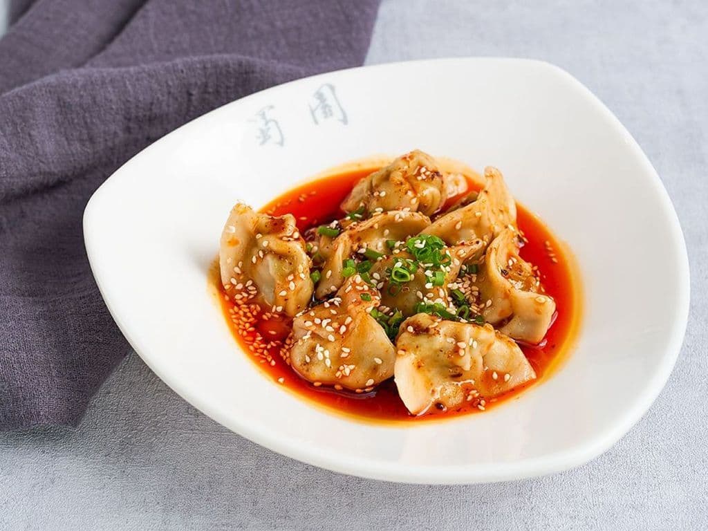 14.Dumplings Spicy Sauce(8PC)紅油水餃