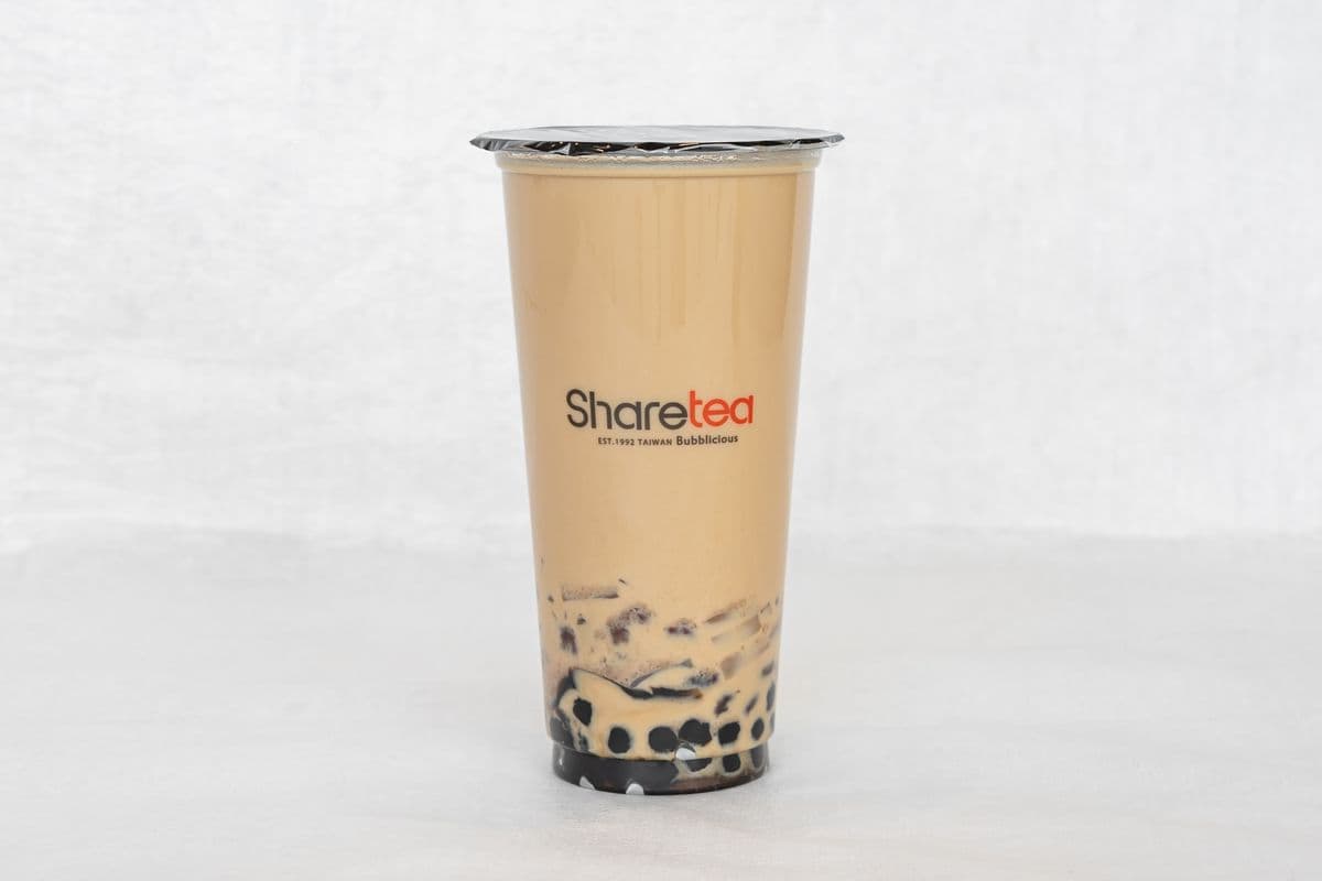 QQ Happy Family Milk Tea (700 ml)