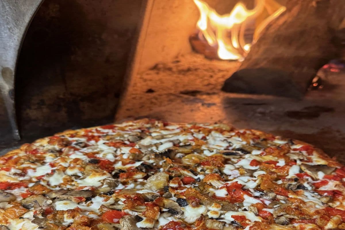 15" Stone-Baked Piccante Pizza