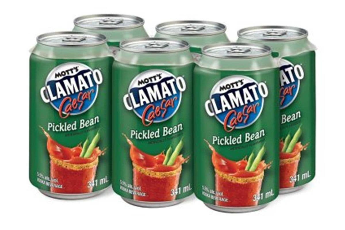 MOTT'S CLAMATO CAESAR PICKLED BEAN 6 CANS (6 x 355 ML)