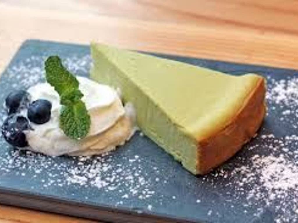MATCHA CHEESE CAKE