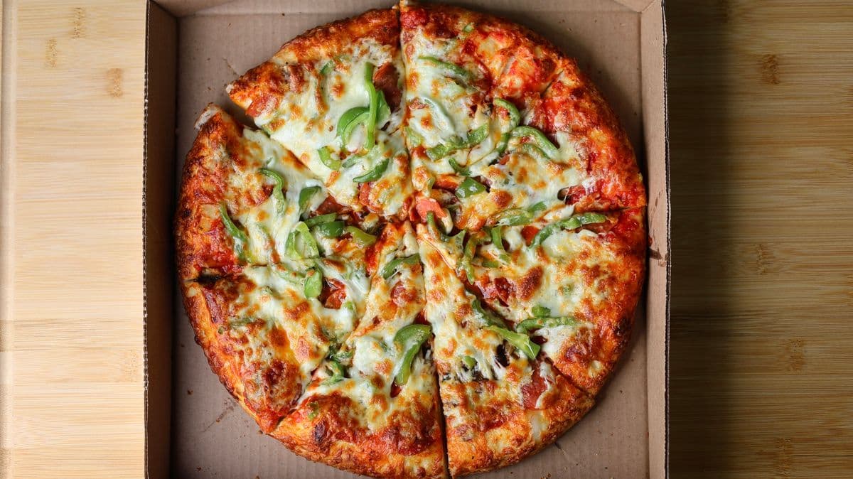 15" Combination Pizza