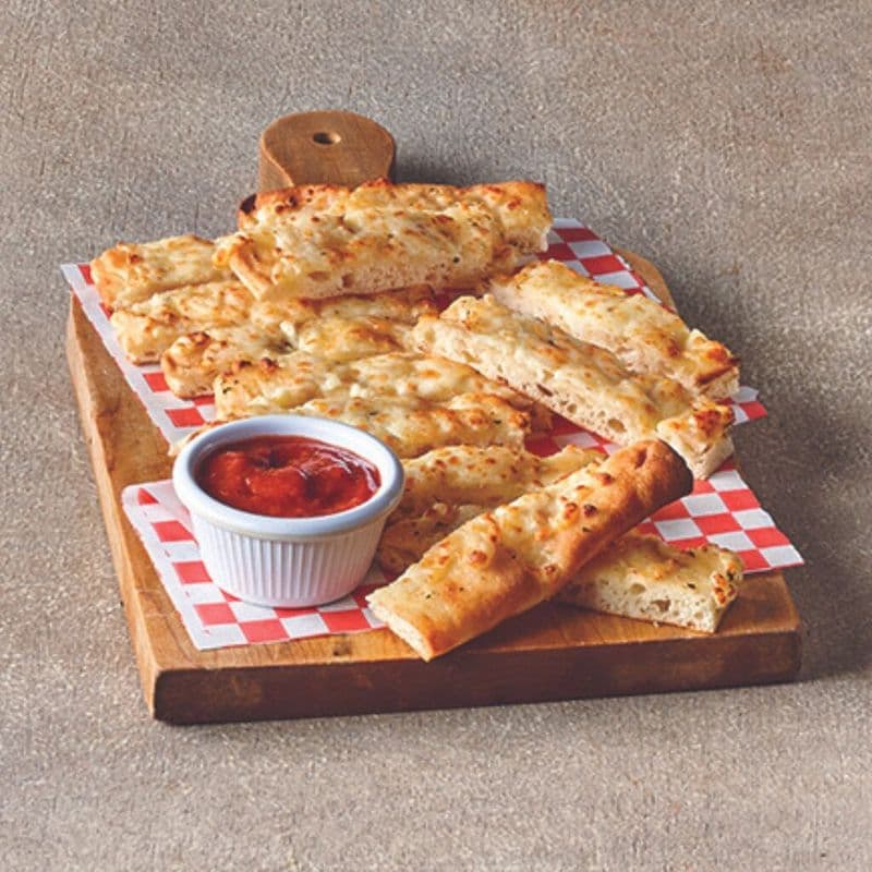 Bâtonnets à l'ail gratinés (12 pcs) / Garlic Sticks au Gratin (12 pcs)
