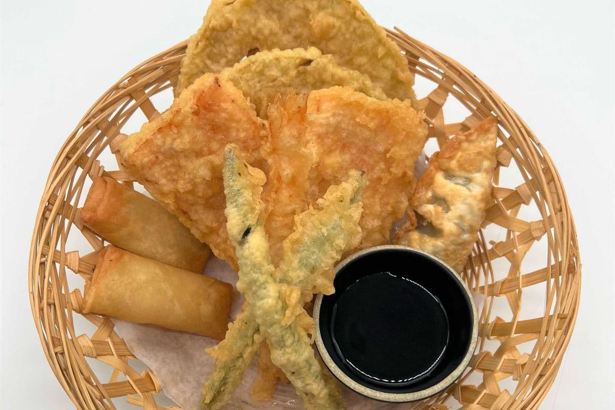 Assorted Tempura (10 pcs)