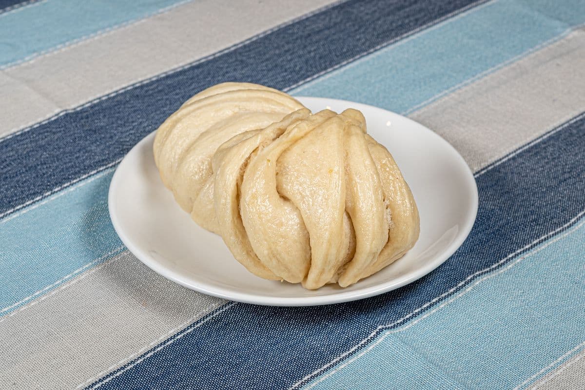 Tingmo (Steamed bun)