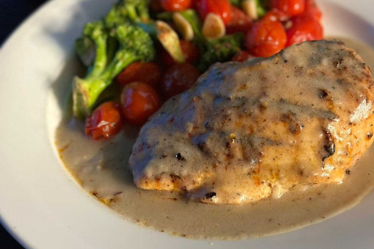 Stuffed Cajun Chicken Breast (9 oz)