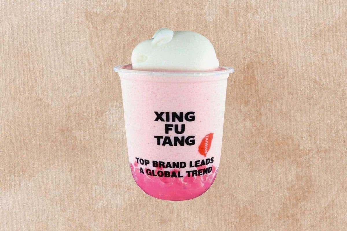 Bunny Strawberry Yogurt Smoothie 莓天想你草莓酸奶昔