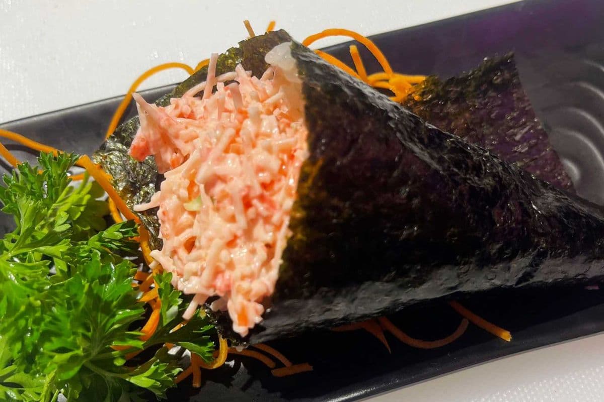 Salade d'Imitation Crabe (1mc)/Imitation Crab Salad(1pc)-handroll