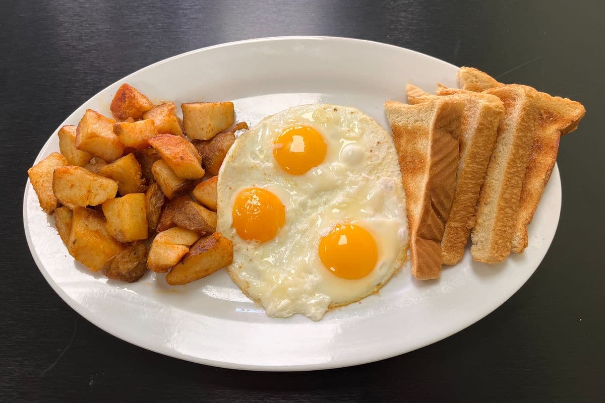Traditional Breakfast without Meat