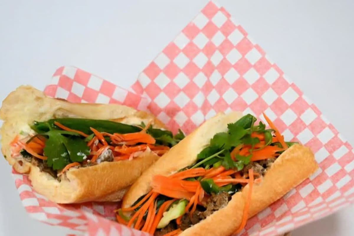 67. Satay Beef Sub