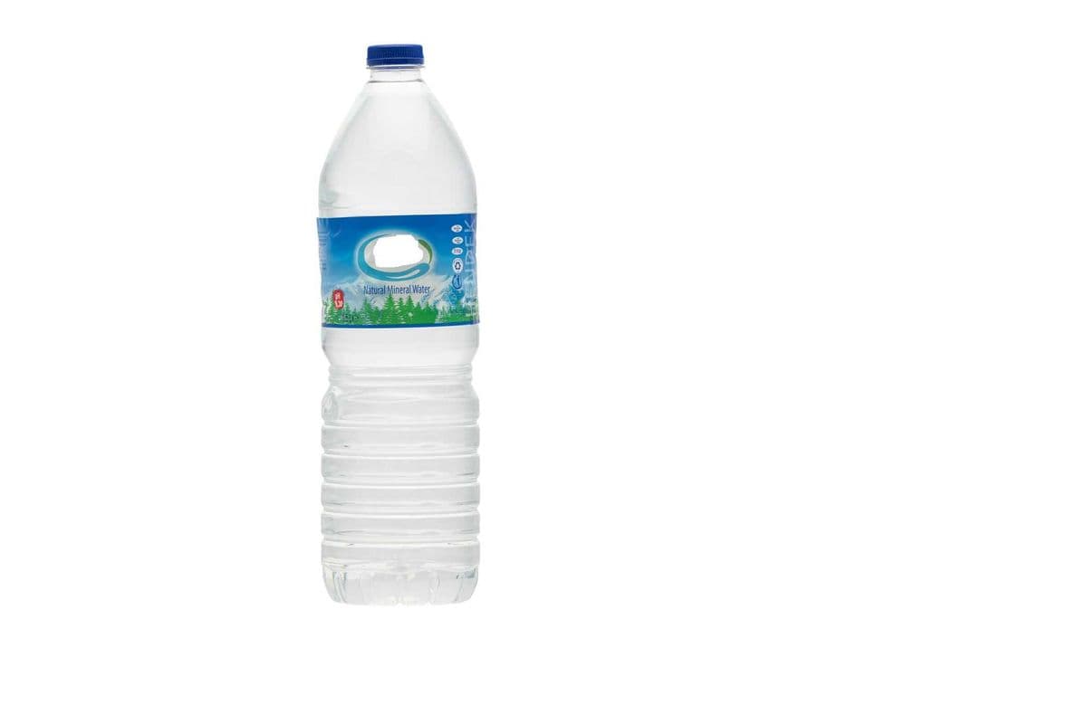 Bottled Water (Grocery Store Brand) (500 ml) (0 Cal)