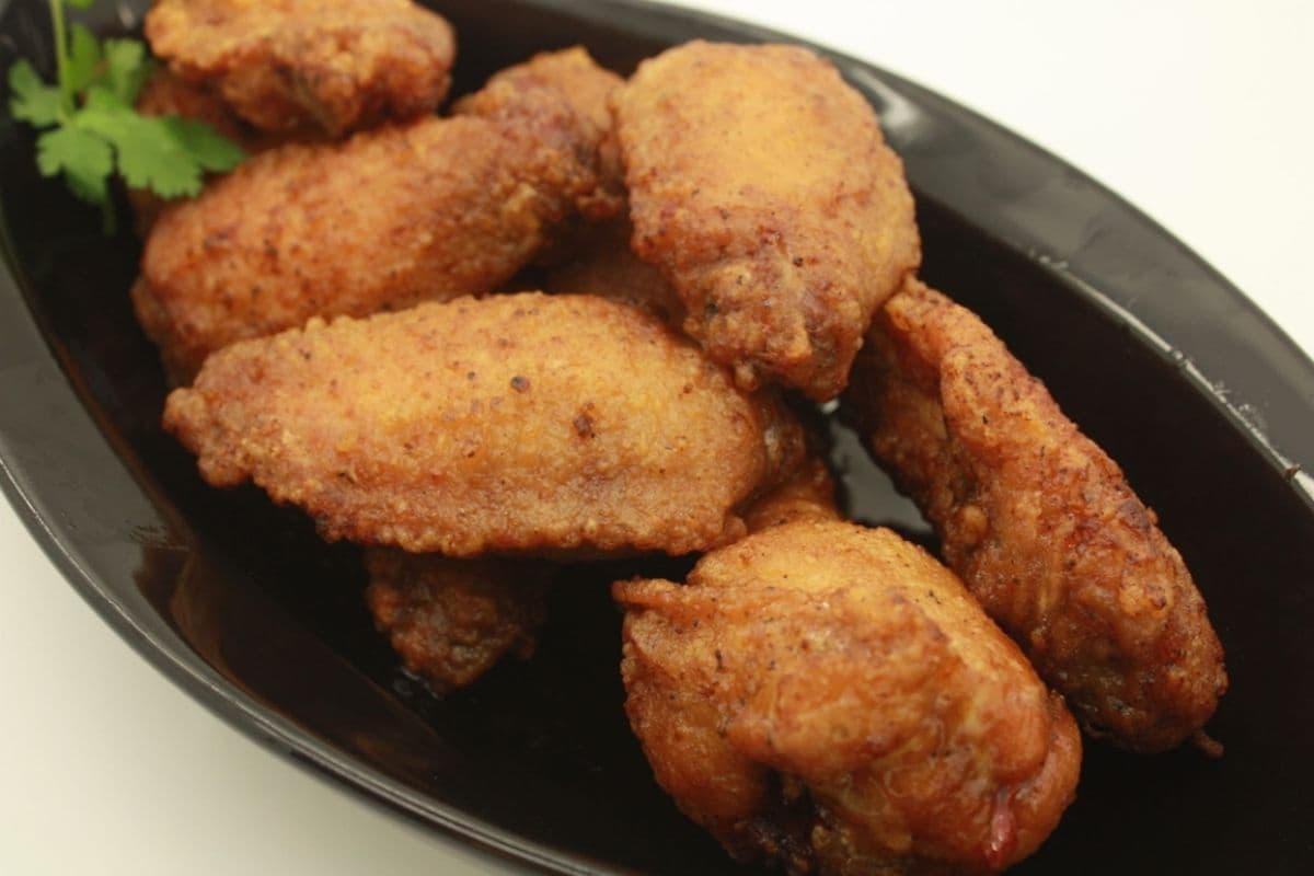 Parmesan Cheese Chicken Wings (8 pcs)