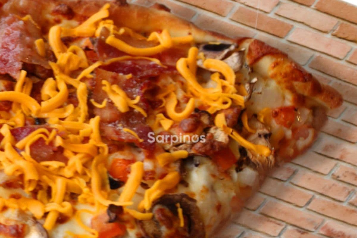 12" Bacon Cheeseburger Pizza (Medium (12"))