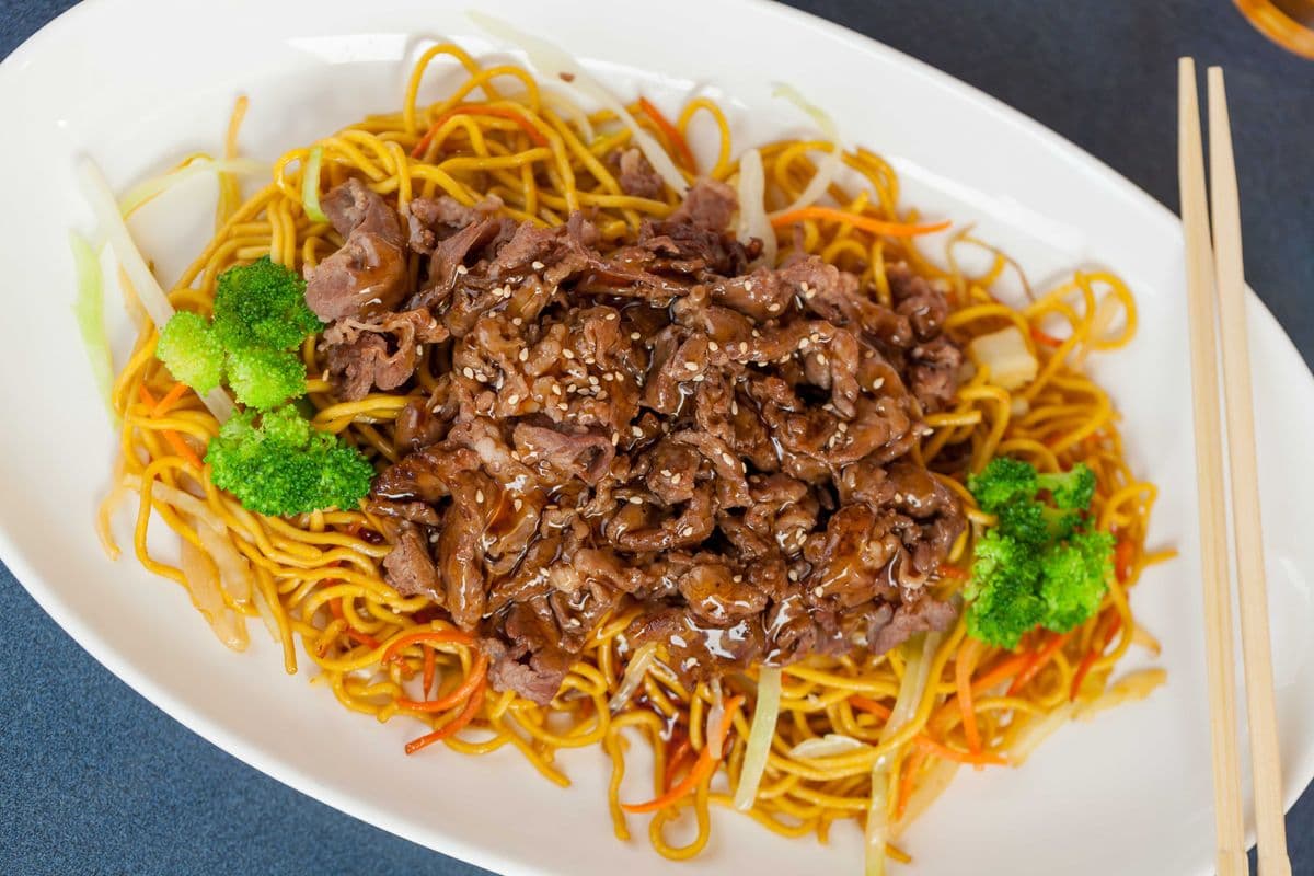 Y3. Beef Yakisoba