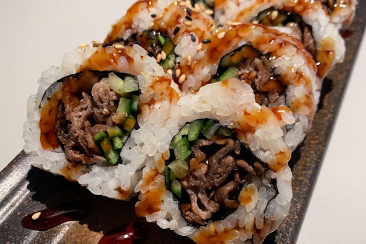 Teriyaki Beef Roll (8 pcs)