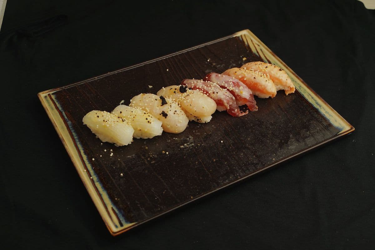 Torch Sushi Combo (8 pcs)