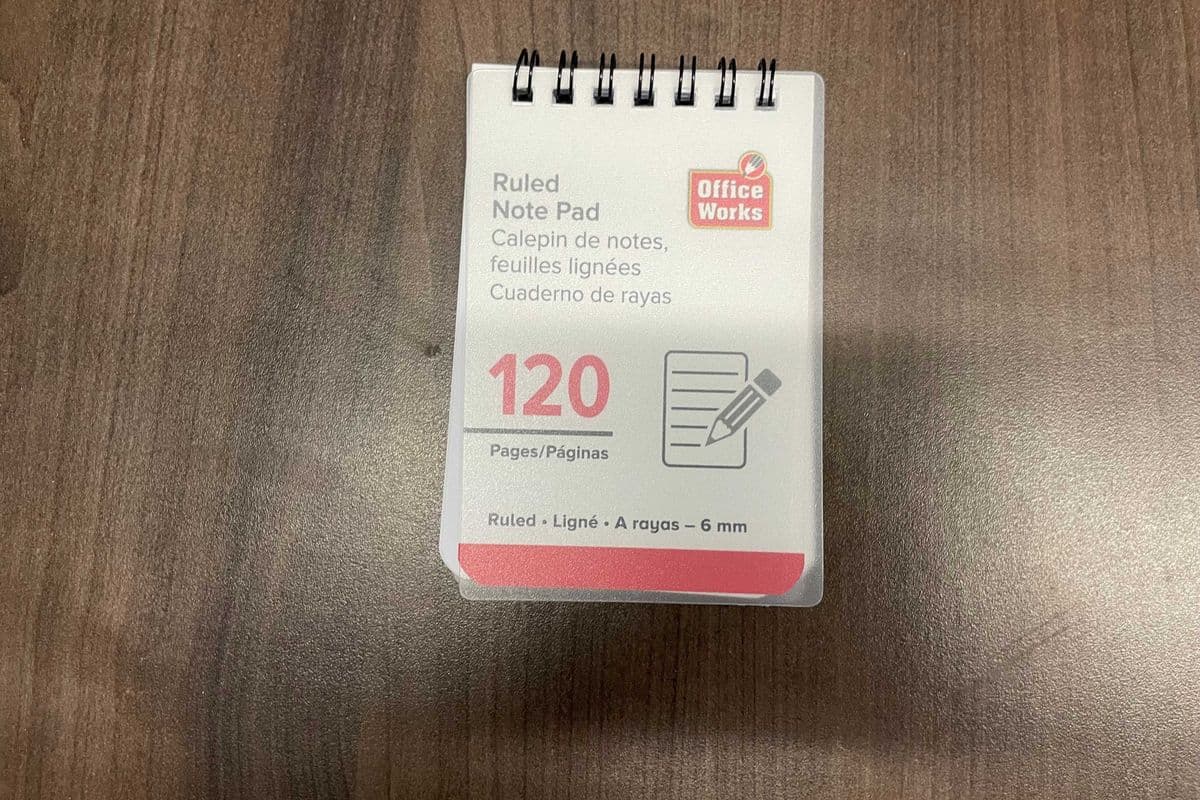Small Note Pad W/Plastic Cover 120 Sheets