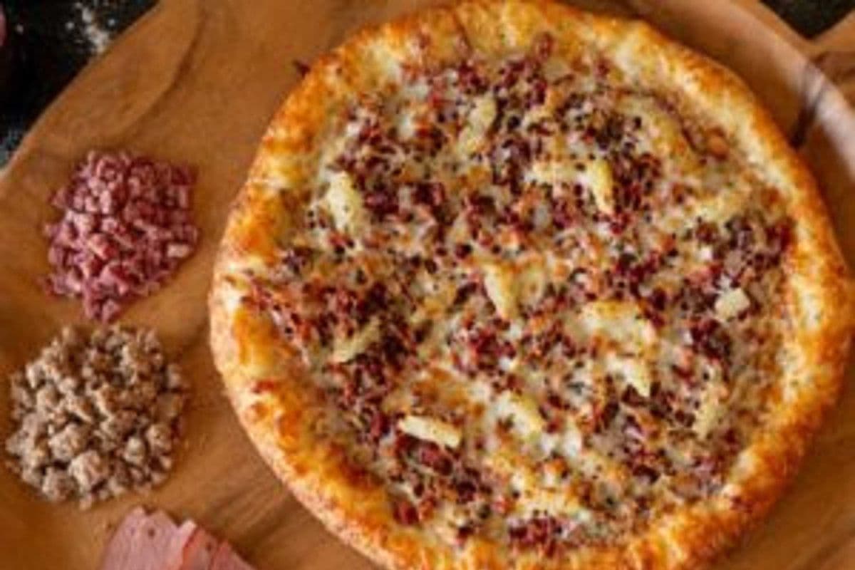 11. 10" Small Chicken Chipotle Pizza