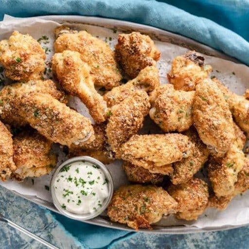 50 Wings with 5 Pieces of Garlic Bread