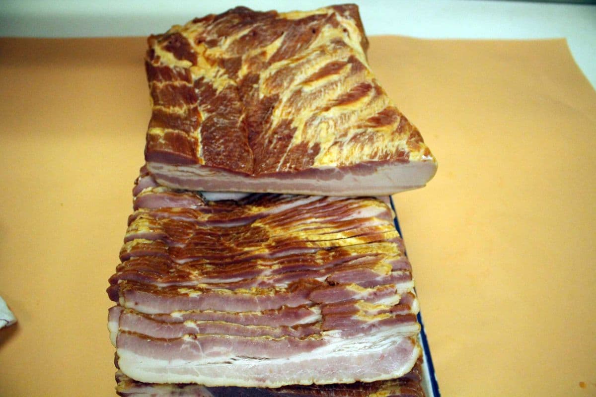 In-Store Hickory Smoked Side Bacon (1 Pound Sliced)