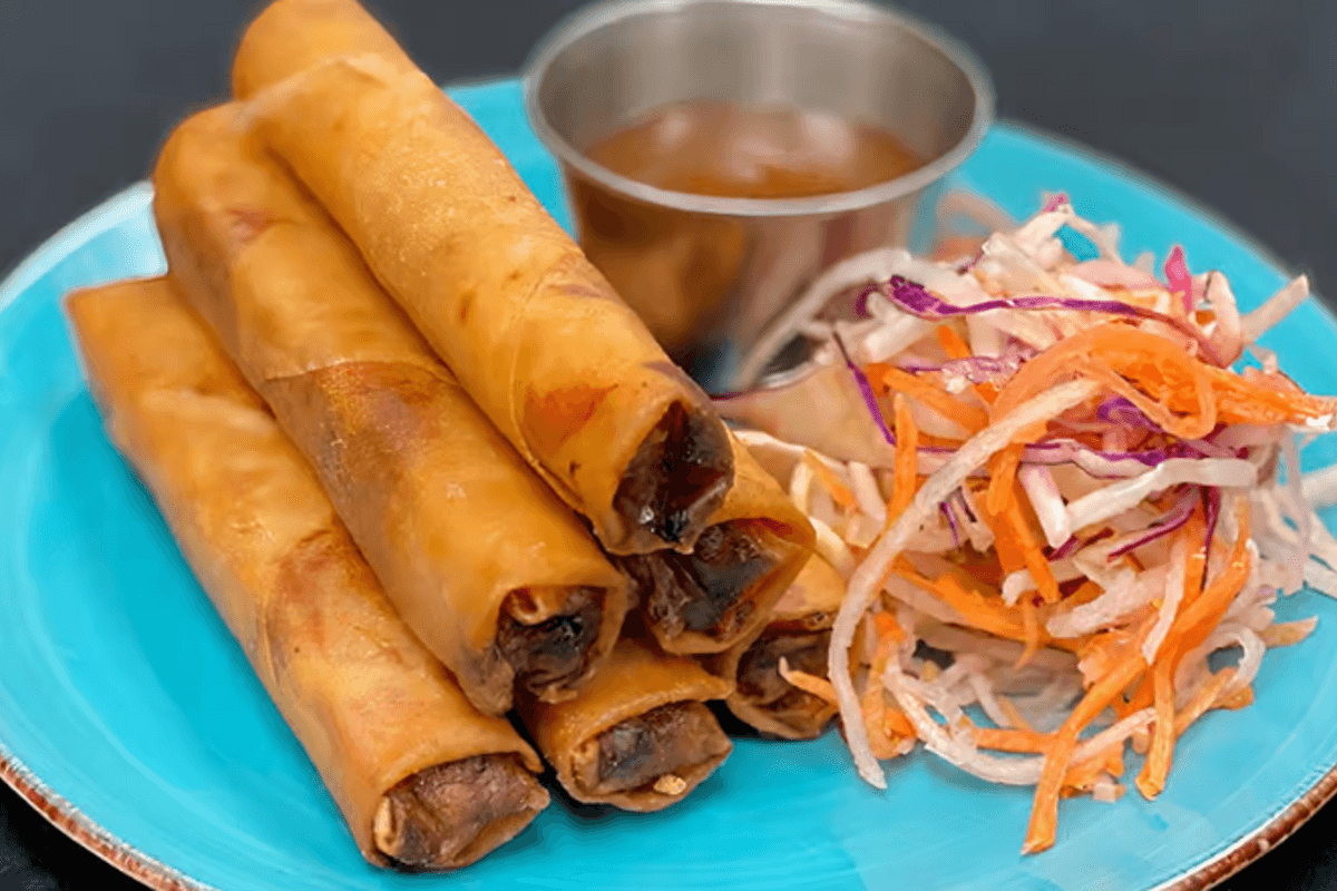 Tita's Filipino Spring Rolls