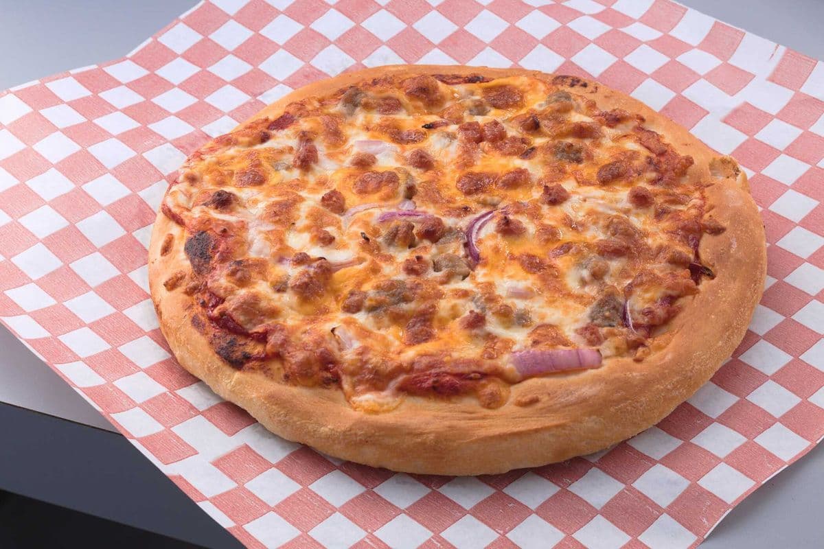 8" Cheeseburger Delight Pizza
