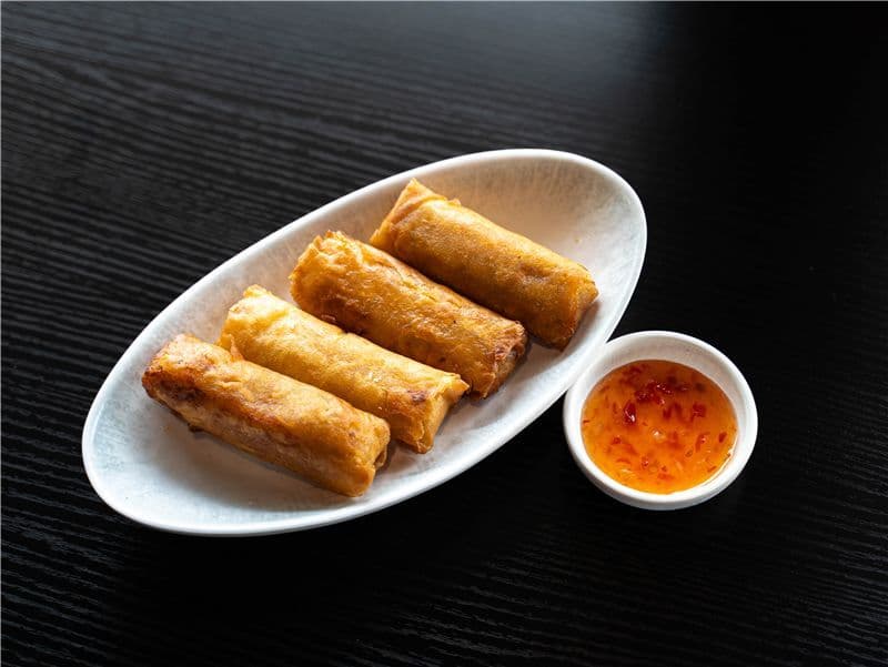 K06 Deep-Fried Vegetable Spring Rolls 4pcs K06 黃金素春捲 4pcs