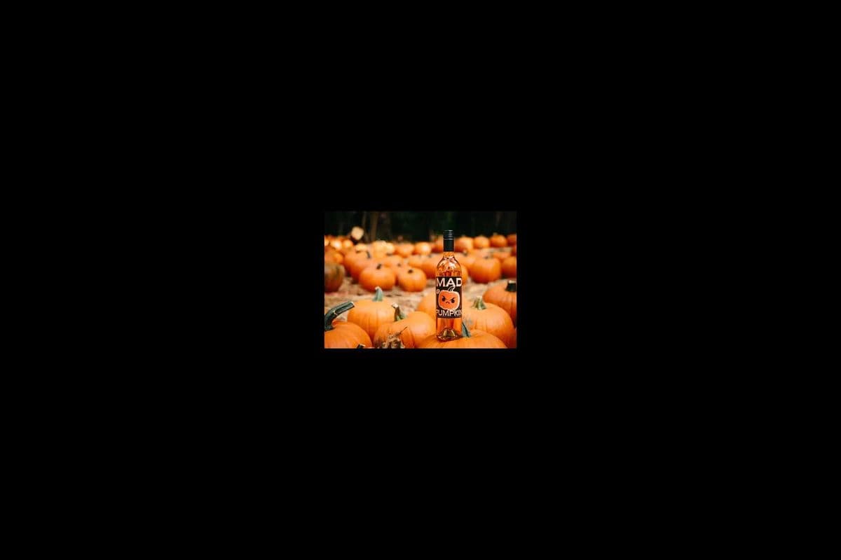 MAAN FARMS PUMPKIN SPICE WINE (750ML) (1 x 750ML)