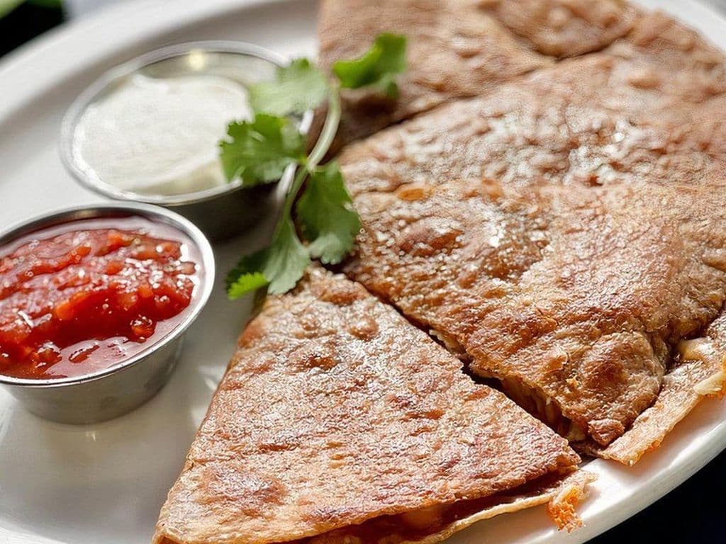 Quesadilla Del Mar - Chicken