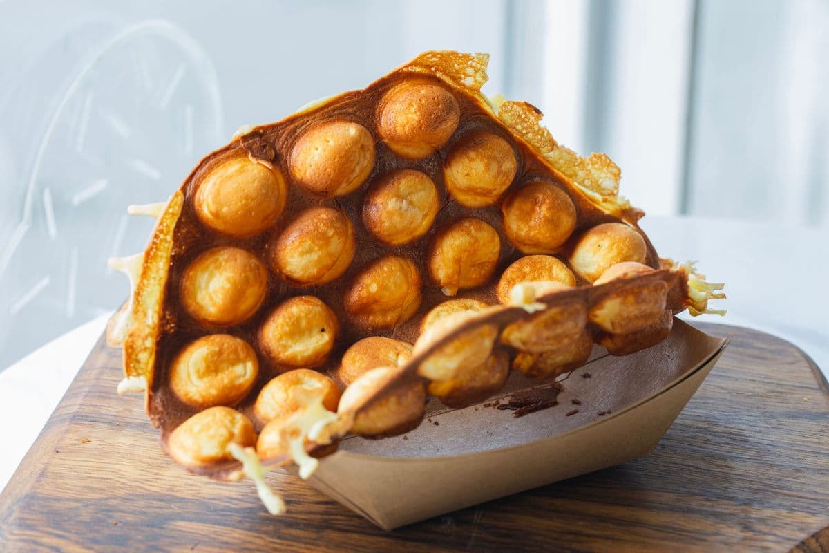 Traditional Bubble Waffle