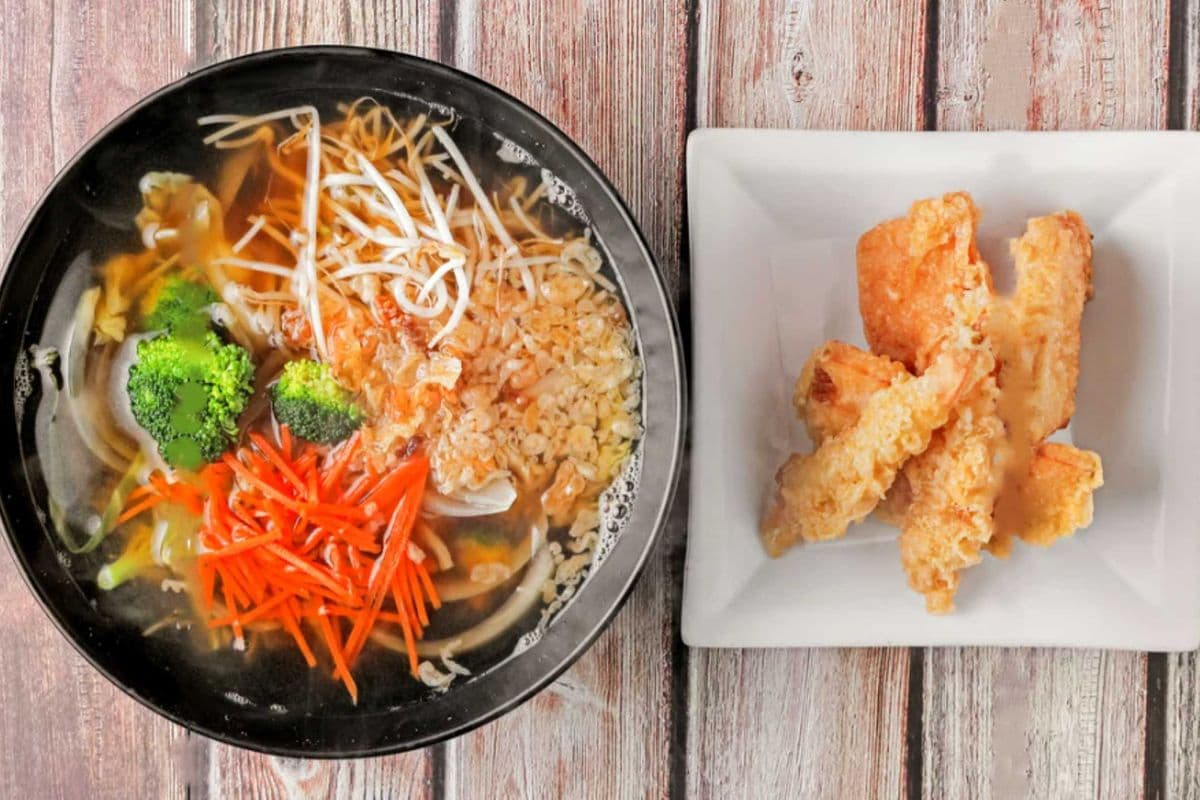 Tempura Udon (Japanese Noodle Soup)
