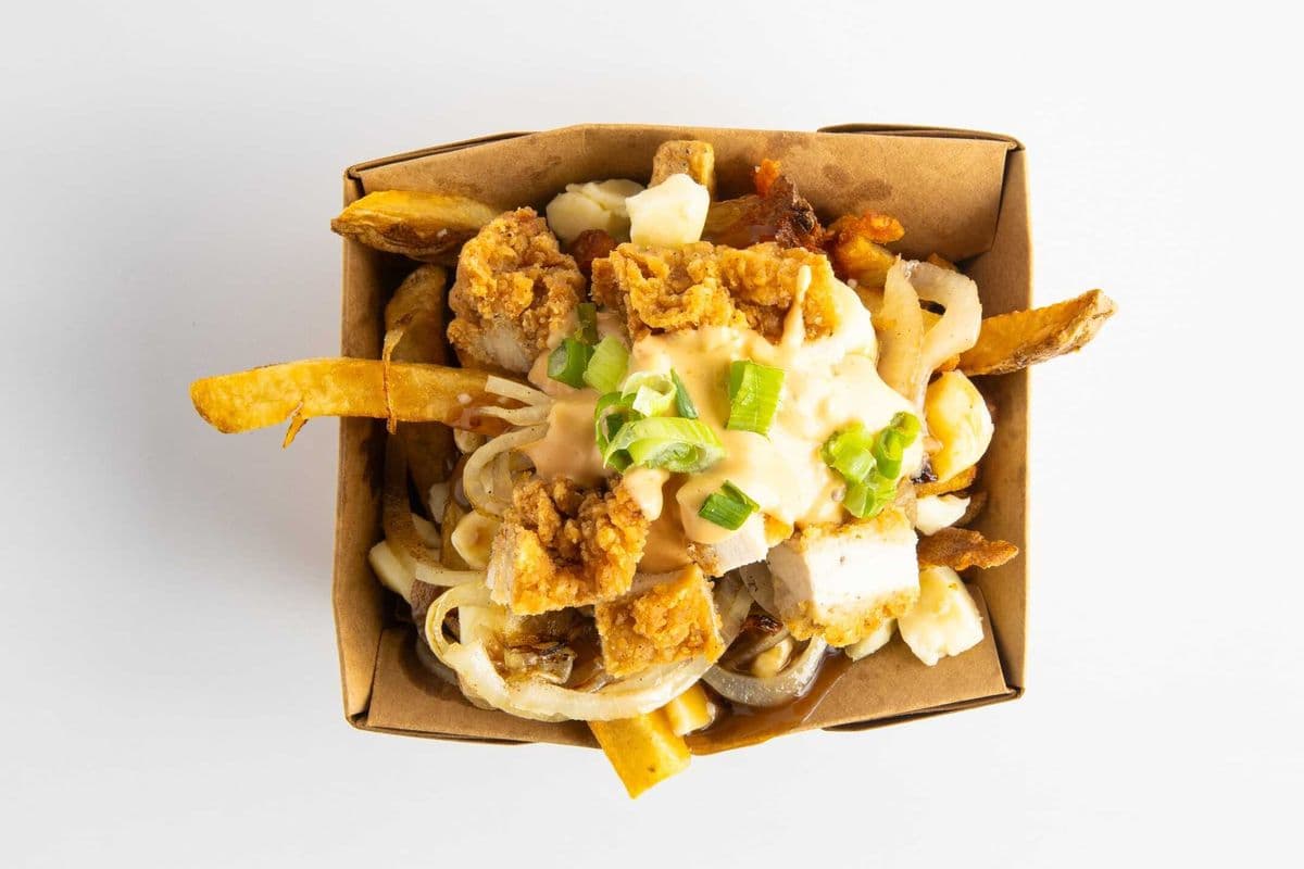 Chicken Supreme Poutine