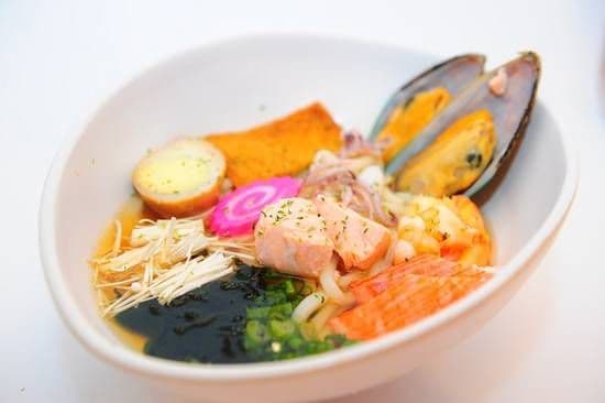 M3. Kaisen Udon / M3. 海鲜汤乌冬