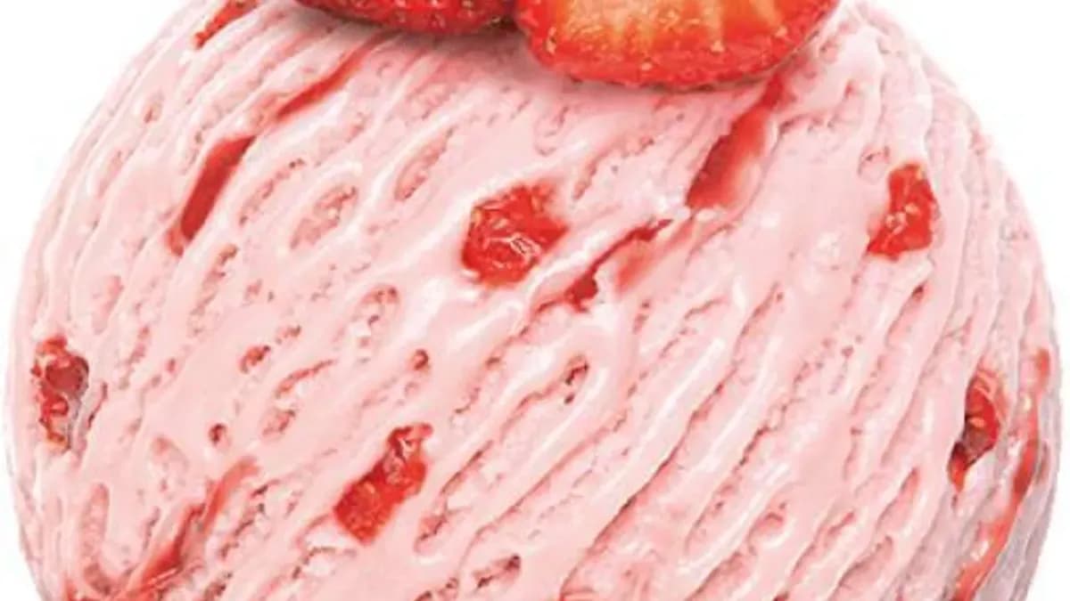 Strawberry Gelato (1large servings)