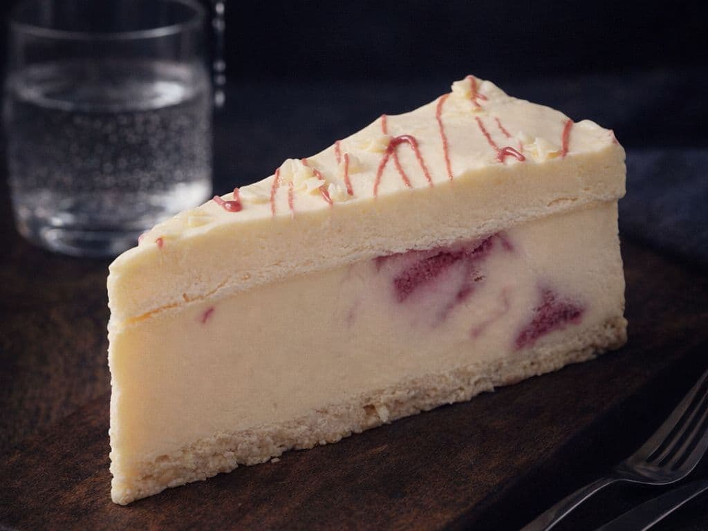 Mango berry cheesecake