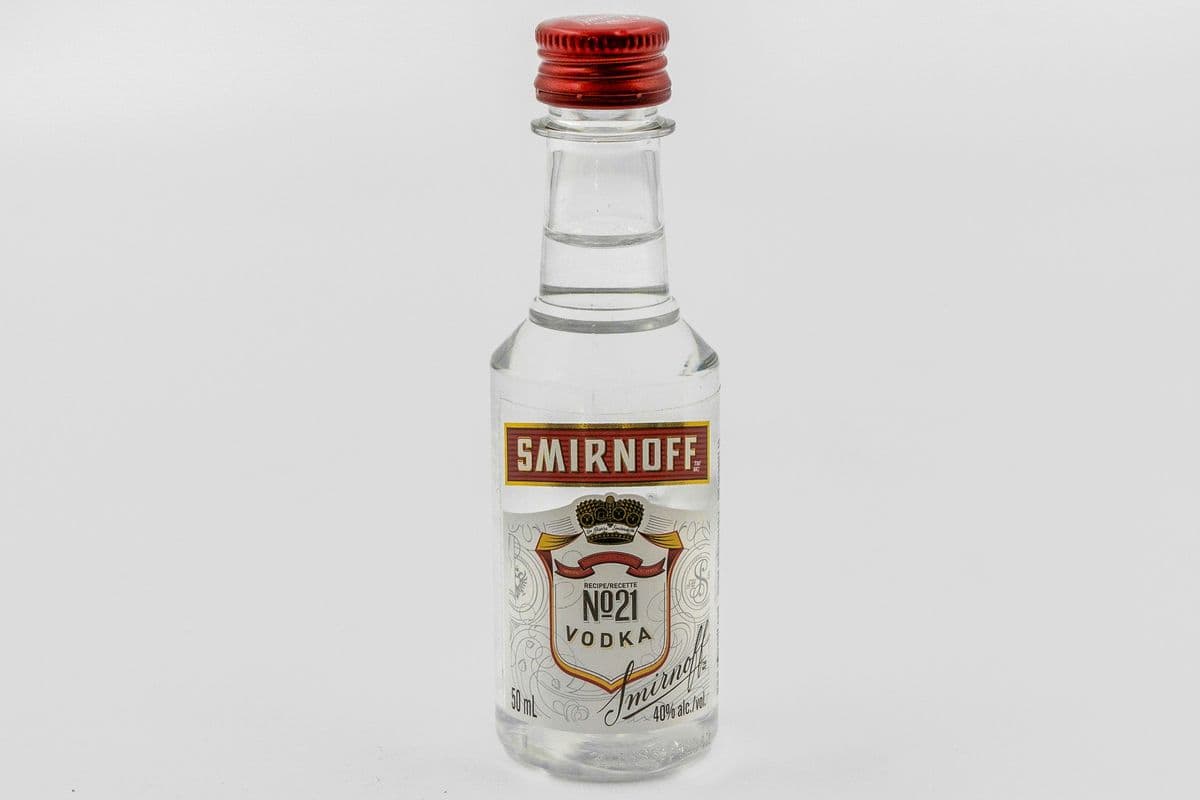 Smirnoff (1 x 50 ml)