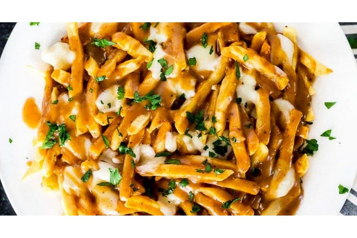 Buffalo Hot Poutine