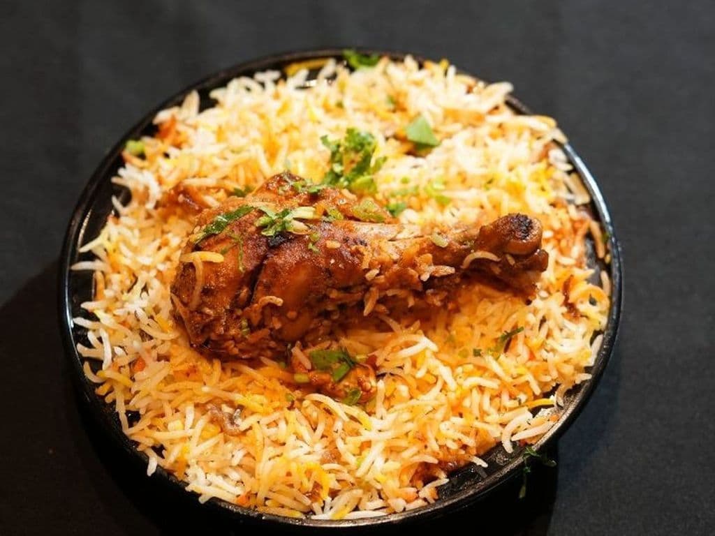 Hyderabadi Chicken Dum Biryani- Sole Pack