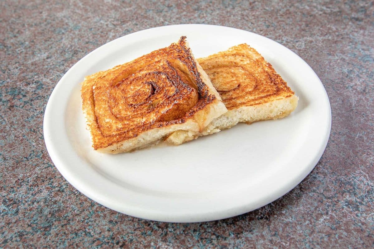 Jumbo Cinnamon Bun