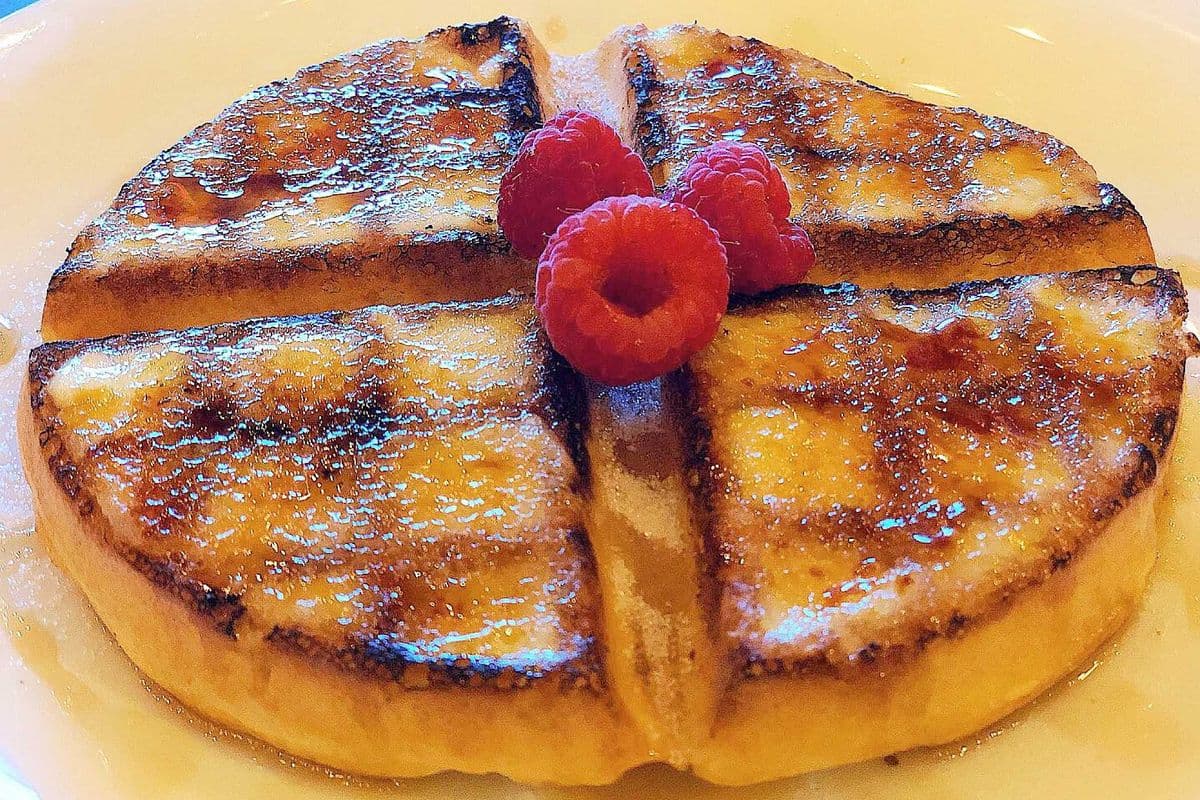 Crème Brûlée Waffle