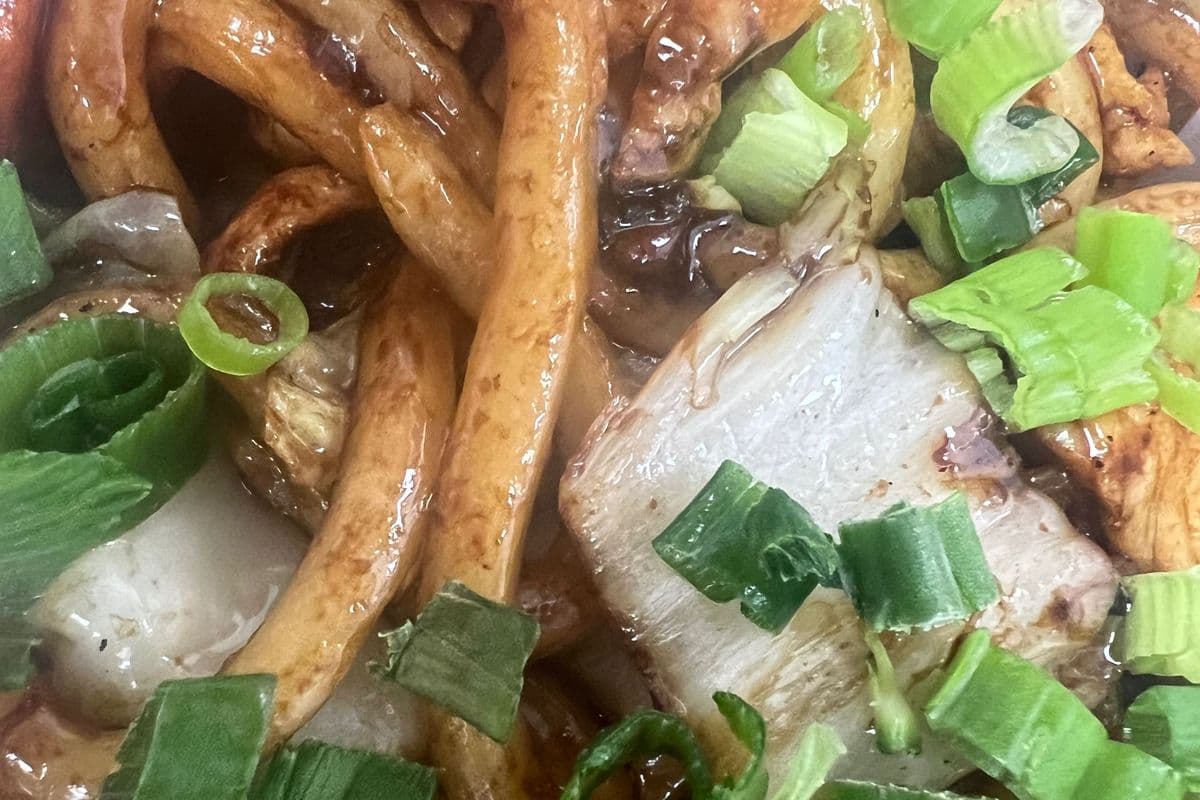 Stirfry Chicken (Thick) Udon