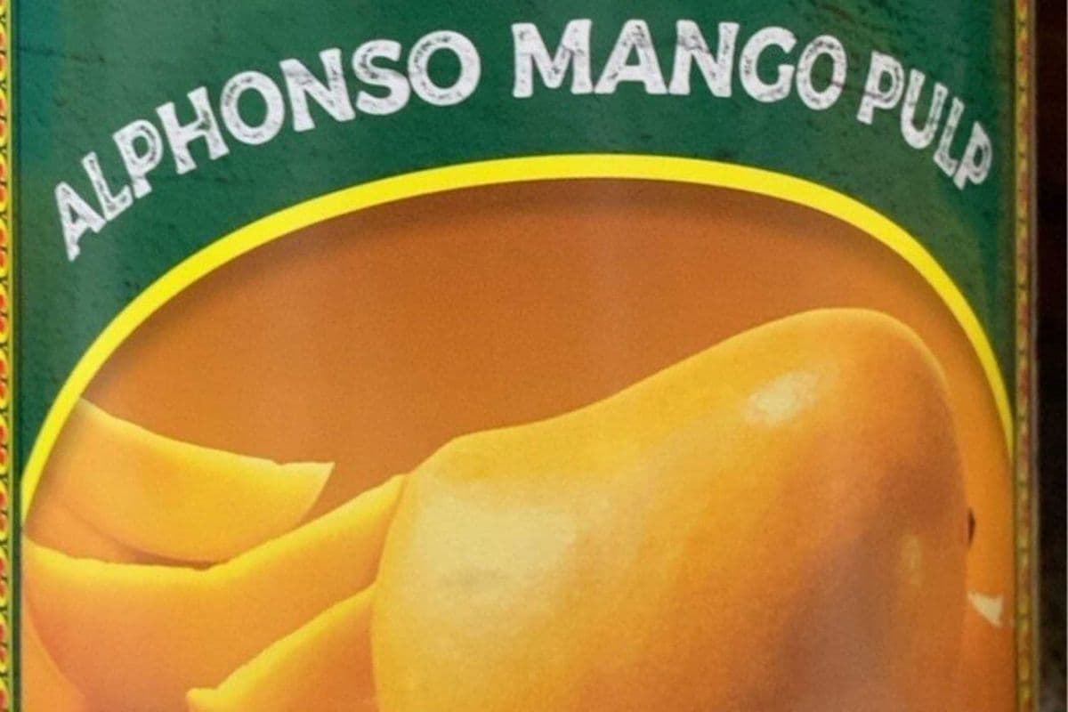 Deep Alphonso Mango Pulp (850 g)