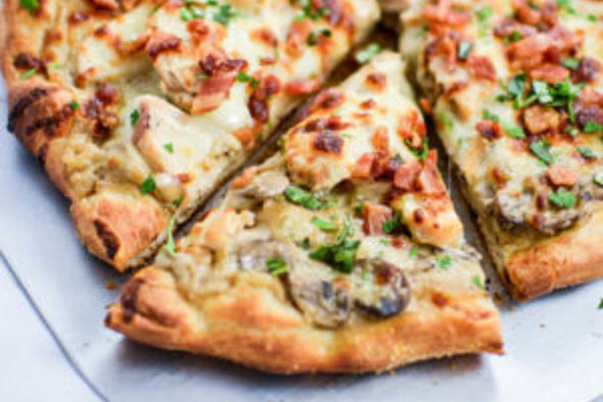 3. 14" Large Chicken Mushroom Melt Pizza