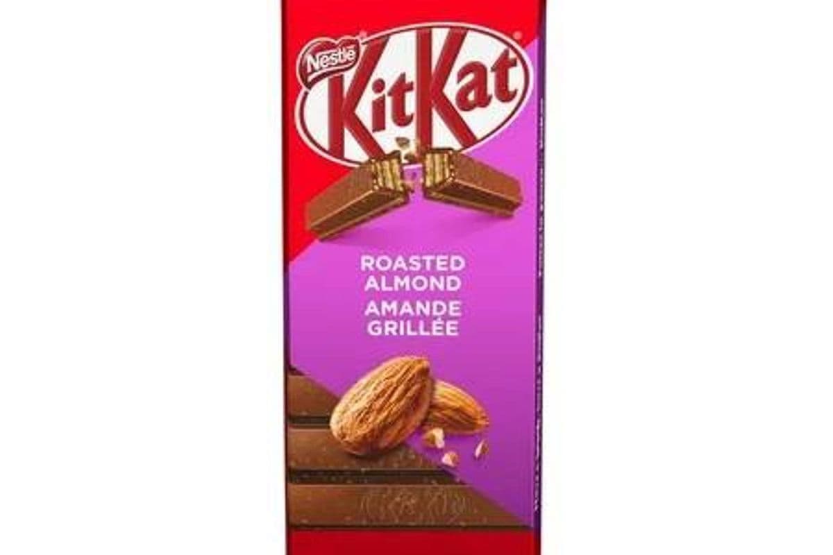 Kit Kat Roasted Almond Bar (120 gm)