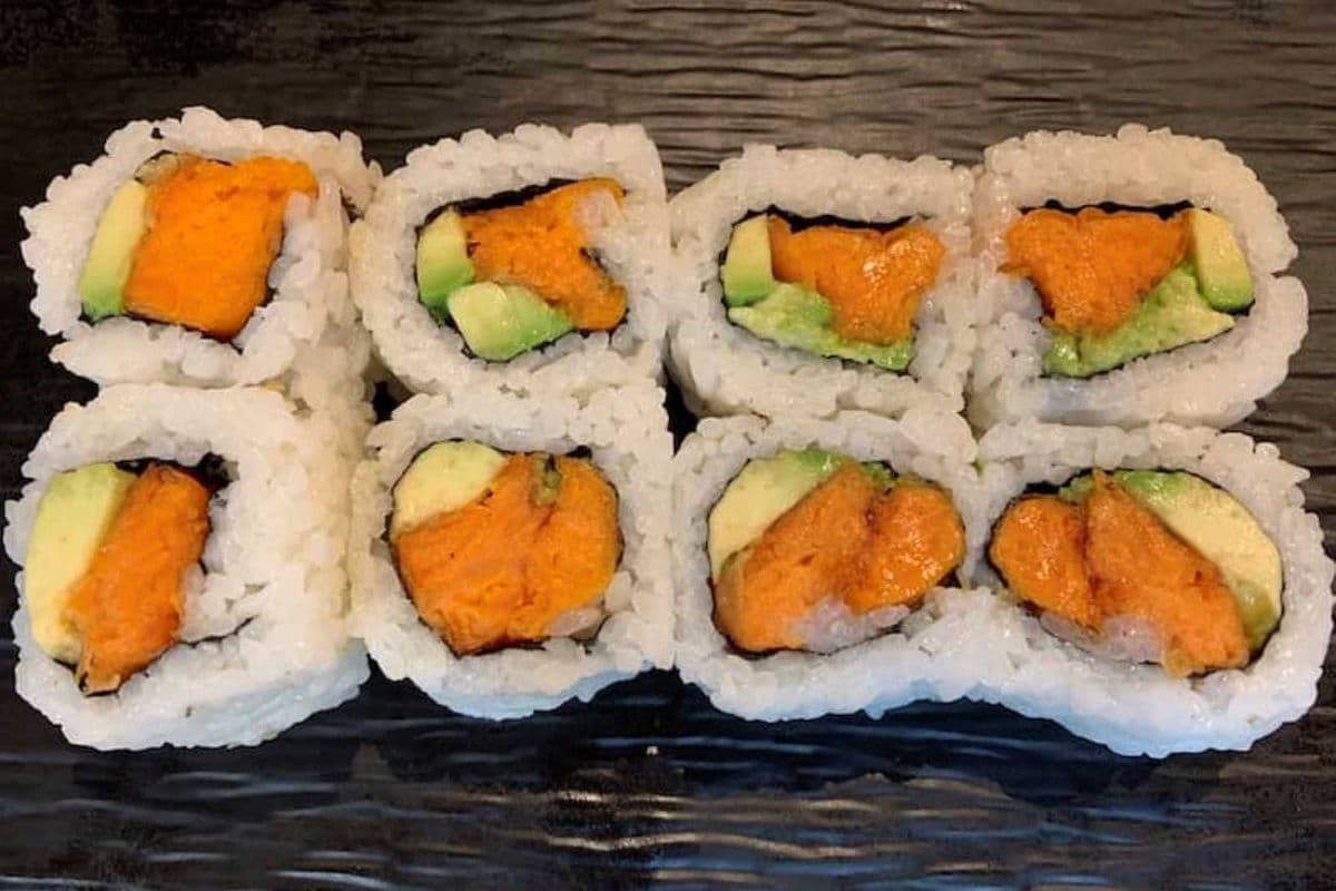 Avocado Yam Roll (8 pcs)